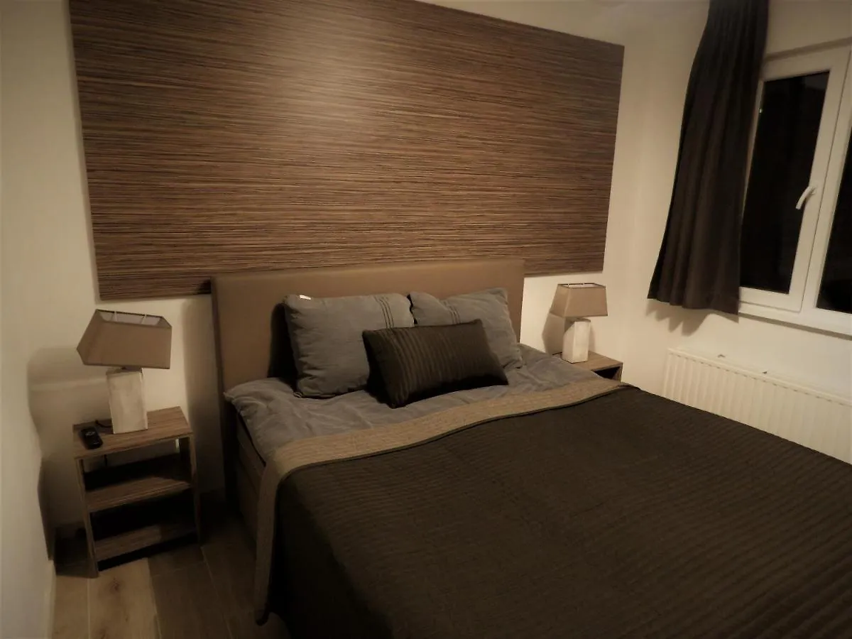 Villa Einstein Apartments アントウェルペン ベルギー