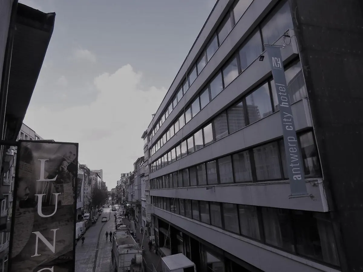 Villa Einstein Apartments アントウェルペン ベルギー